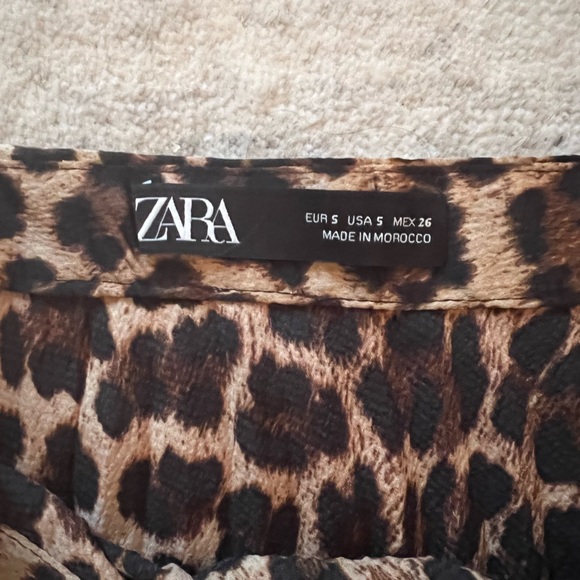 ZARA Leopard Print Midi Skirt - Picture 4 of 6